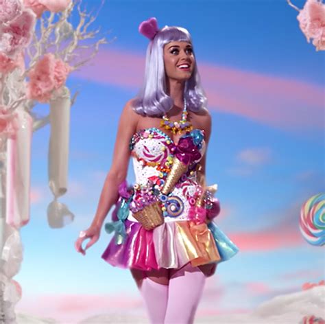 sxeyvideo|31 Sexiest Music Videos of All Time .